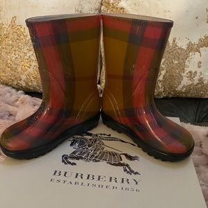 Kids Burberry rain boots